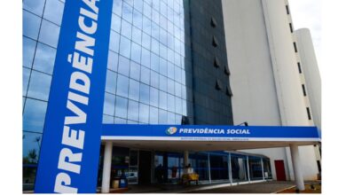 Oposição colhe 171 assinaturas CPI do INSS