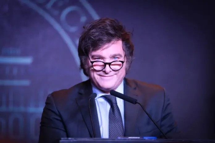 i sugere que Brasil deveria agradecer à Argentina pela taxa de 10% de Trump