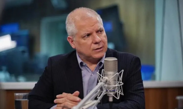 Pressão do governo leva presidente do INSS a pedir demissão