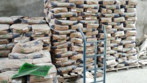 Polícia Civil e Ministério da Agricultura cumprem buscas em fábrica clandestina de Goianira