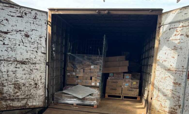 Vigilância interdita empresa transporte ilegal de medicamentos