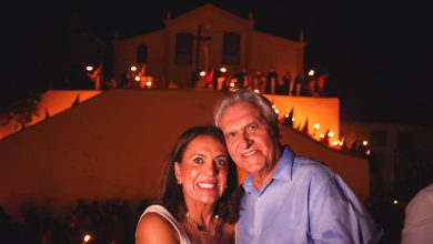 Caiado e Gracinha na Procissão do Fogaréu