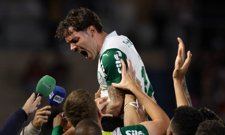 Palmeiras vence fora de casa e amplia liderança no Brasileirão