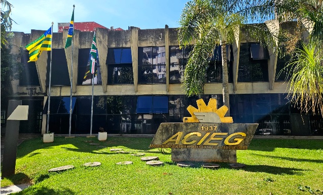 Arraiá da ACIEG anima público em Goiânia