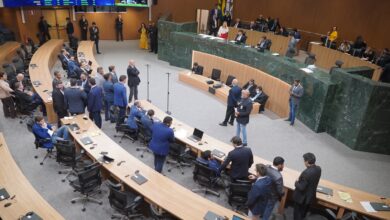 Comissão Alego aprova parcelamento anual de licenciamento veicular