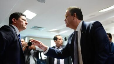 Choque de Titãs: Ministro da Previdência e Moro em Duelo sobre INSS