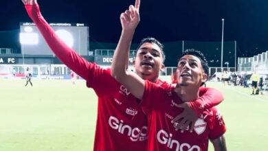 Vila assume liderança da Série B