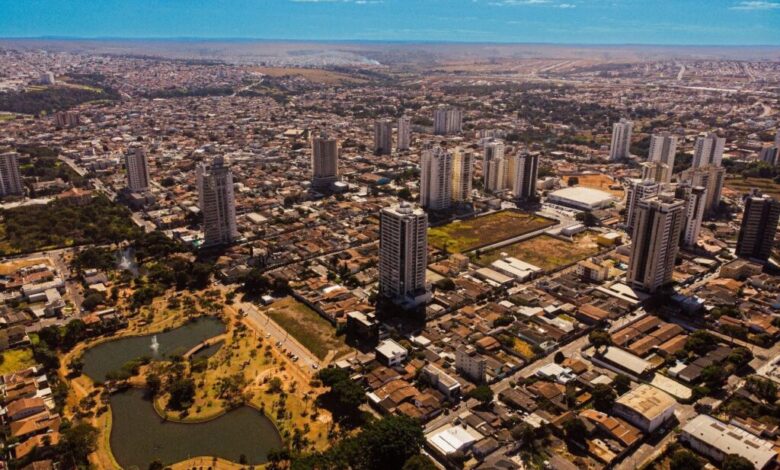 Anápolis tem nova estrutura administrativa aprovada pela Câmara