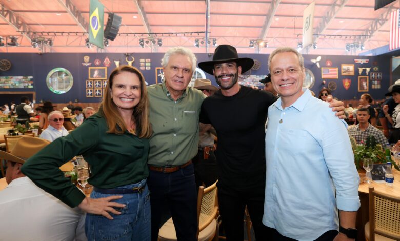 Cora recebe R$ 400 mil após leilão com artistas em Nazário