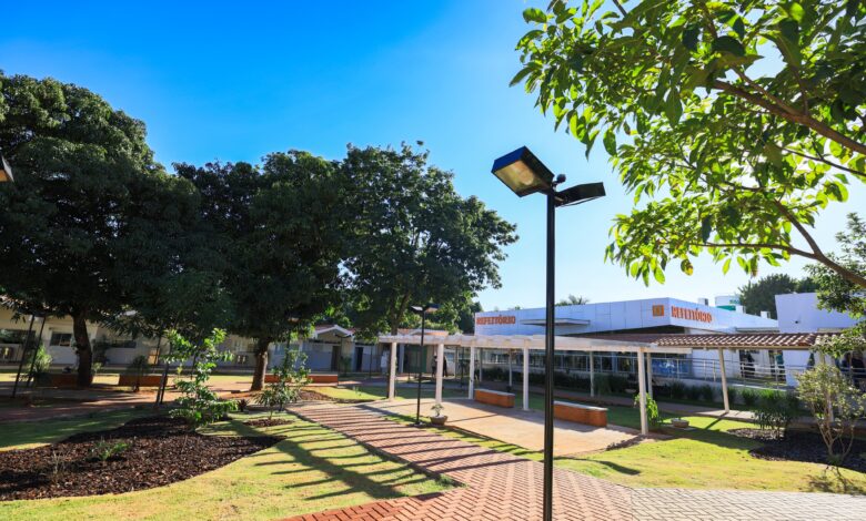 Seduc ganha sede própria: Caiado inaugura o Palácio da Educação