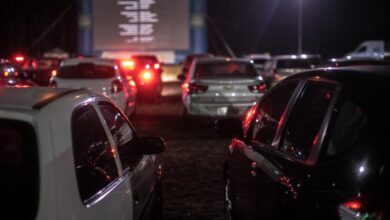 Haverá capacidade para 100 pessoas por sessão, sendo 80 vagas para carros e 20 cadeiras para pedestres