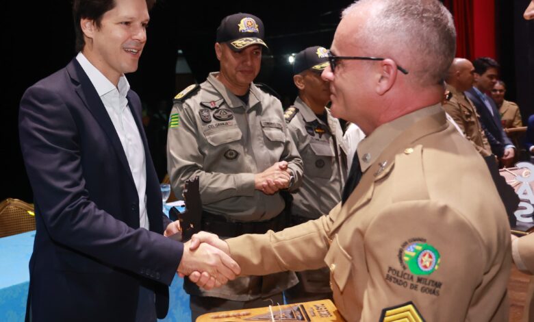 Daniel destaca avanços na Segurança Pública em formatura de 300 sargentos da Polícia Militar