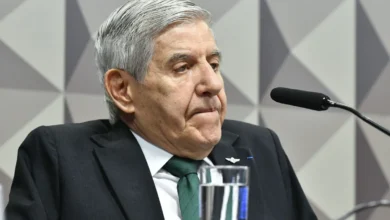 Interrogatório no STF: O Silêncio Estratégico de Heleno