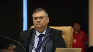 Dino debaterá rastreamento de emendas com órgãos de controle e bancos