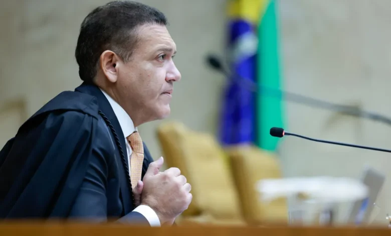 Nunes Marques suspende julgamento de Big Techs