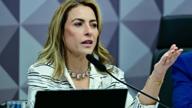 Indiciamento de Virginia Fonseca e Deolane requisitado na CPI das Bets