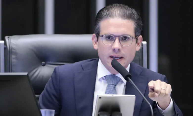 Câmara urge derrubar IOF na segunda (16)