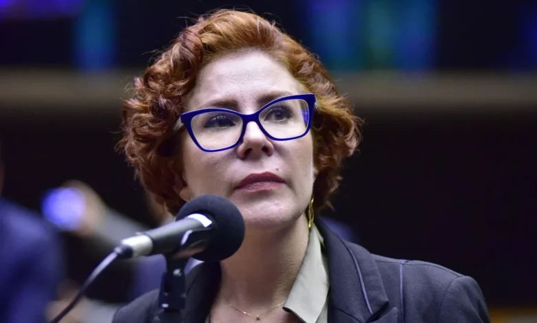 Zambelli: pistas na Itália, aponta Embaixada