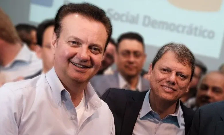 Comerciais do PSD destacam aliança Tarcísio-Kassab