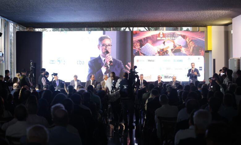 Caiado aponta potencial de mineração como desenvolvimento econômico goiano