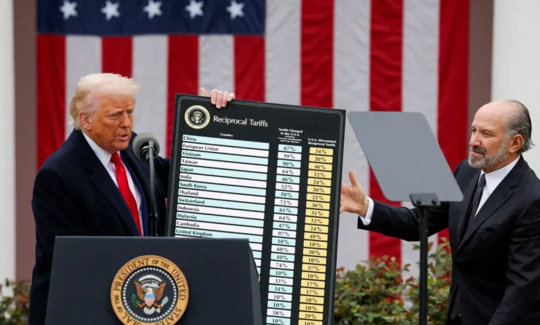 Trump anuncia cartas tarifárias para mais de 100 países nesta segunda-feira