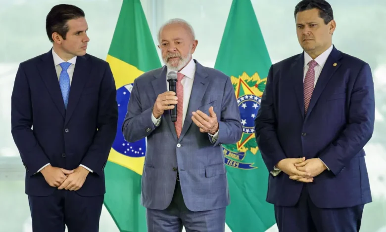 Hugo e Alcolumbre após recesso com Lula