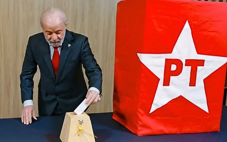 Decisão judicial adia pleito do PT em Minas e gera incerteza na disputa nacional