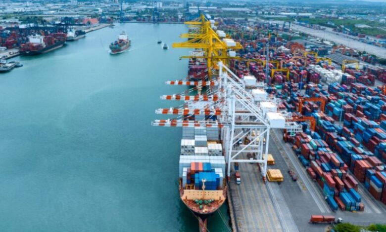 Empresas do agronegócio à indústria têm contratos de exportação aos EUA suspensos