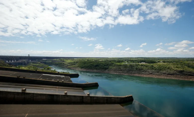 Governo anuncia leilão de R$ 1 bilhão para risco hidrológico