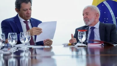 PT articula Haddad para cenários futuros de Lula