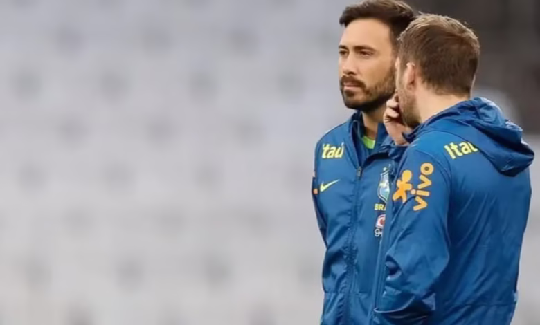 Botafogo acelera por Davide Ancelotti e oficializa conversas à CBF