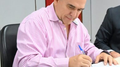 Mabel eleva piso salarial de professores e beneficia servidores administrativos com bônus