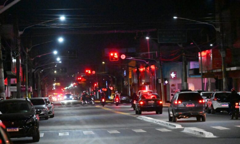 Setenta mil luminárias de LED marcam Brilha Goiânia
