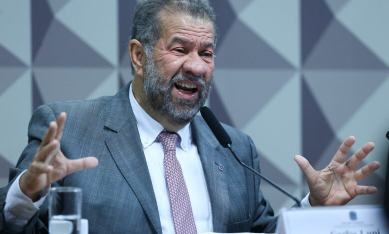 Lupi quer depor na CPMI do INSS e se diz pronto