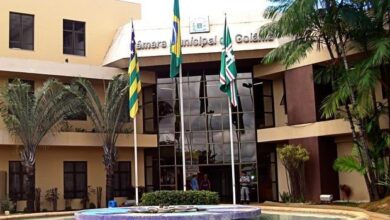 Vereadores direcionam R$ 2,5 milhões de emendas para escolas e entidades sociais