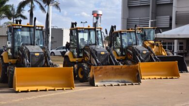 Prefeitura de Aparecida recebe novos maquinários