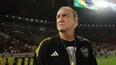 Cuca deixa Atlético-MG, lamenta saída e cita 'sensação ruim'