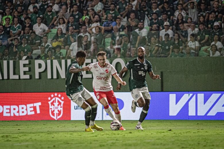 Vila Nova x Goiás: clássico da Série B com OBA lotado - Imagem do artigo
