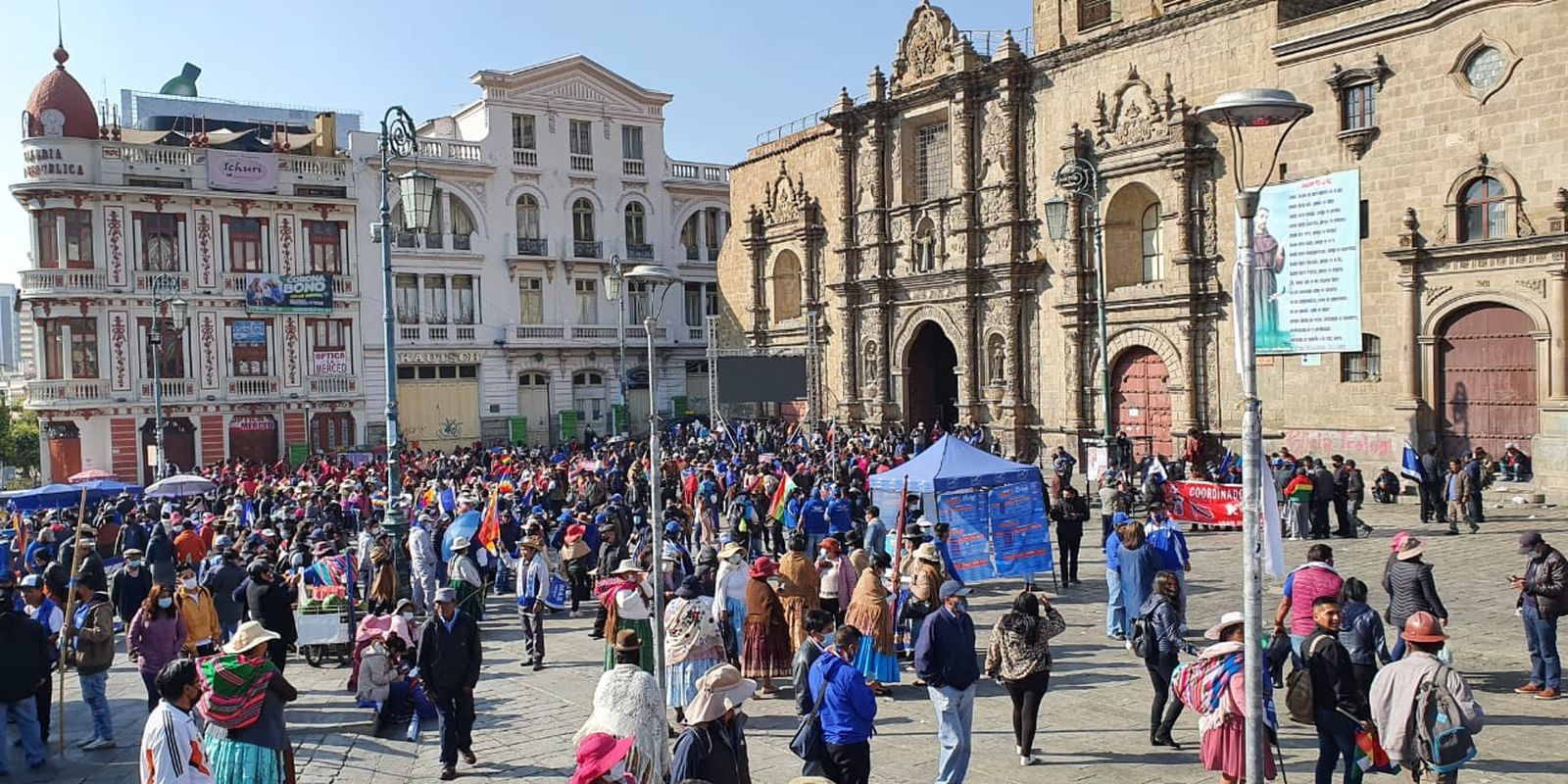 Eleições na Bolívia: direita lidera; 23% seguem indecisos - Imagem do artigo