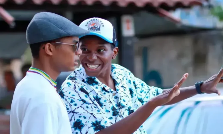 Tela Quente de hoje exibe 'Nosso Sonho' sobre Claudinho e Buchecha