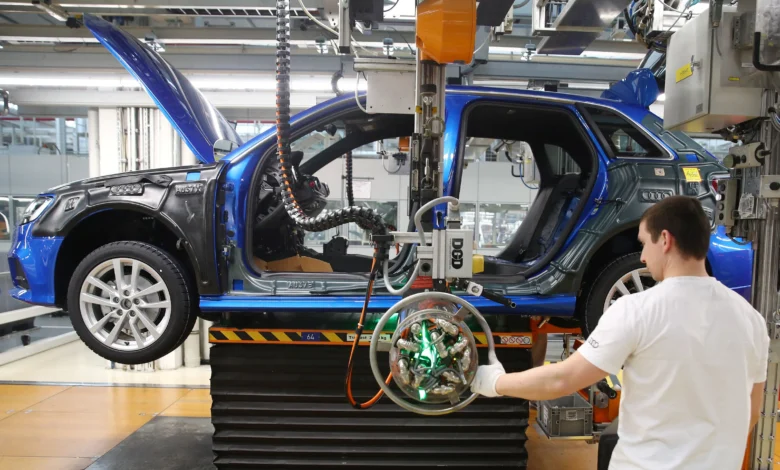 Indústria alemã corta 250 mil vagas desde 2019, diz EY