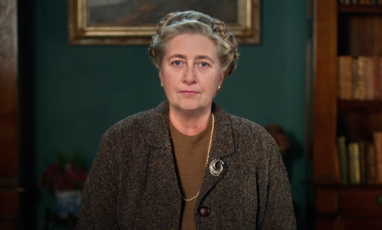 Agatha Christie em IA lança curso online de escrita