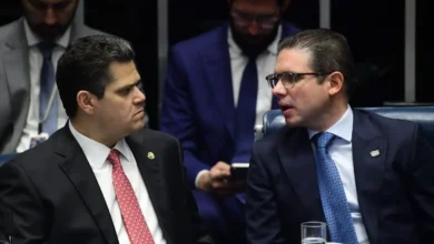 Alcolumbre e Hugo ensaiam união contra oposição