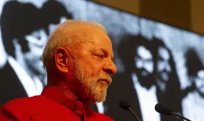 Lula cobra PT por maioria no Senado em 2026