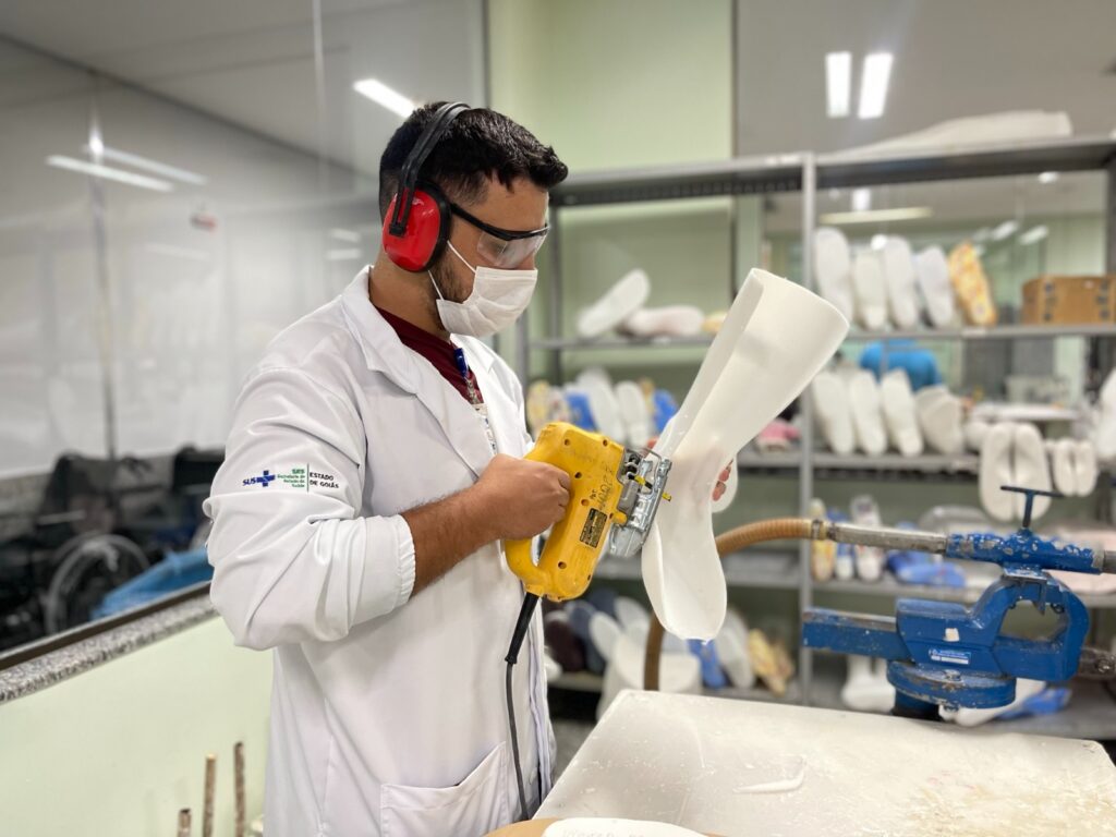 Oficina Ortopédica em Aparecida faz 150 próteses e órteses - Imagem do artigo original