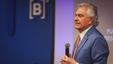 Caiado lança fundo de R$ 800 milhões em crédito