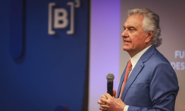 Caiado lança fundo de R$ 800 milhões em crédito