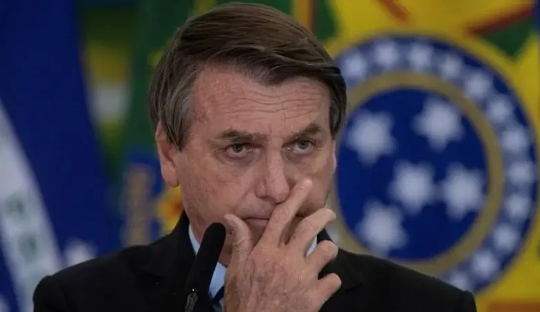 PF investiga Bolsonaro por ações na pandemia, decide STF