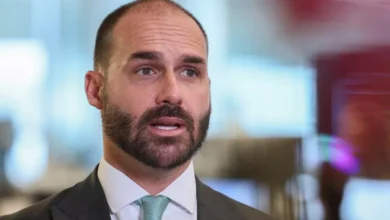 STF pode impor cautelar a Eduardo Bolsonaro e Figueiredo