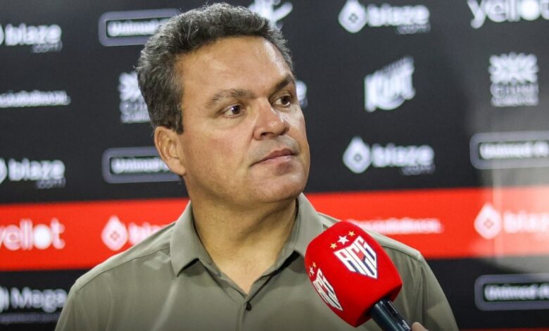 Atlético-GO no G-4 da Série B: Adson garante permanência